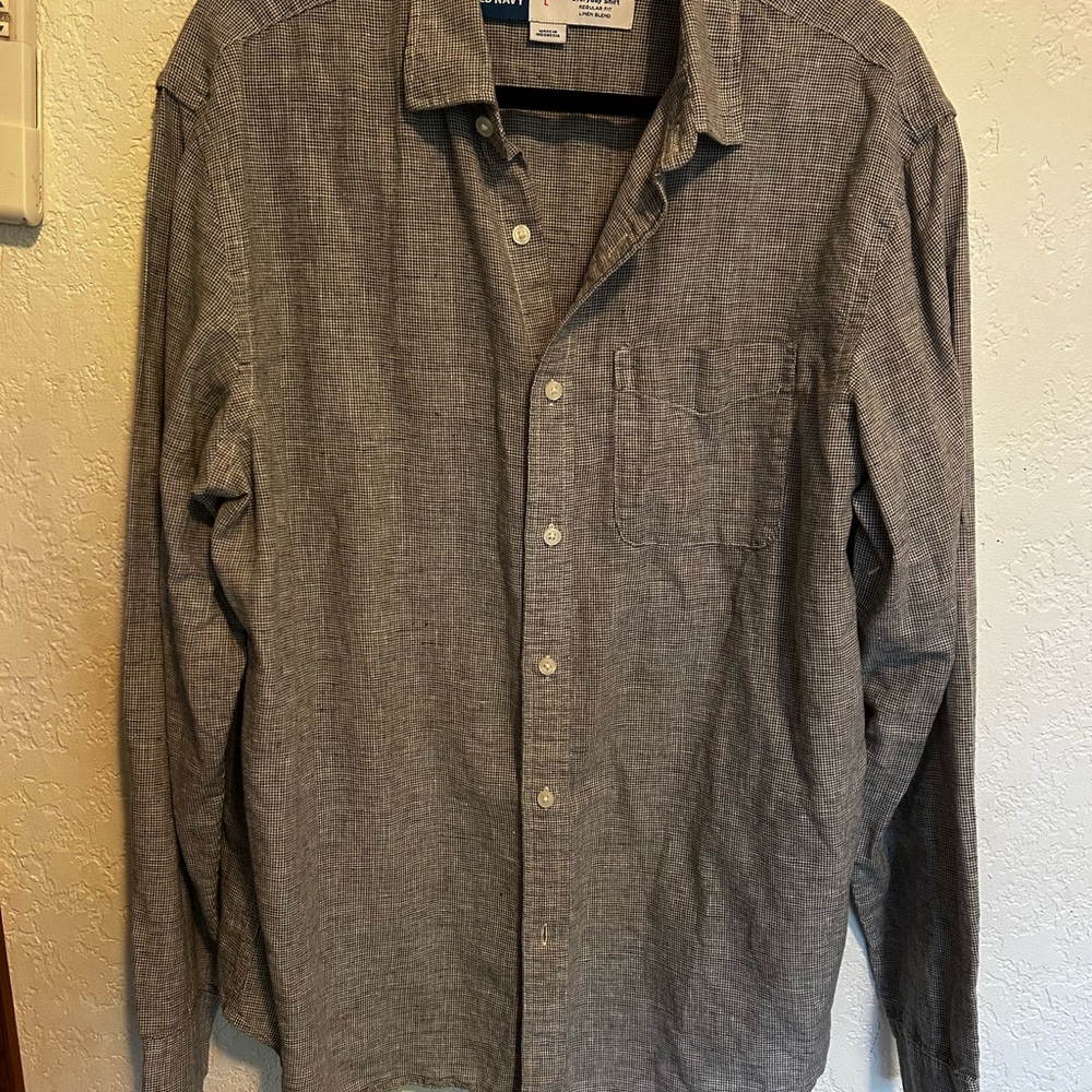 Old Navy Men's Linen Gray Button-Down Shirt